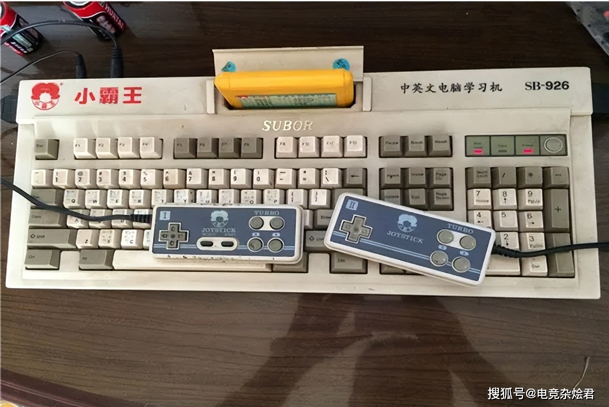 炸彈人的游戲機_炸彈人的游戲機_炸彈人的游戲機